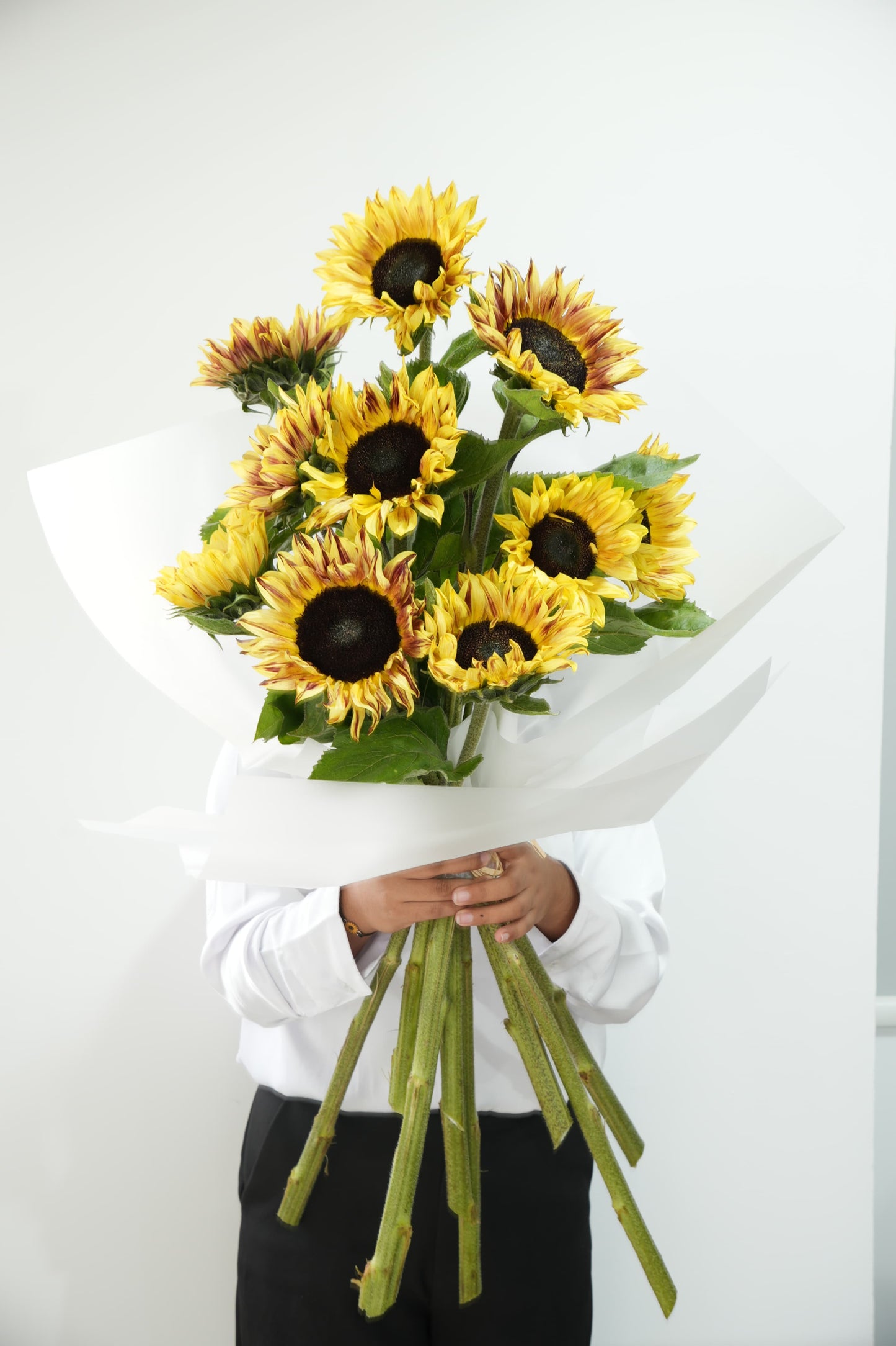 باقة عباد الشمس الذهبية - 10