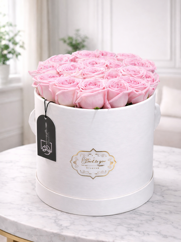 Blush Elegance – Pink Roses in Luxe White Box